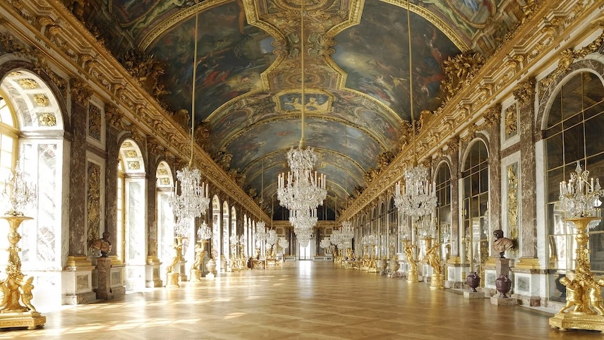 La Galerie des Glaces du chateau de Versailles